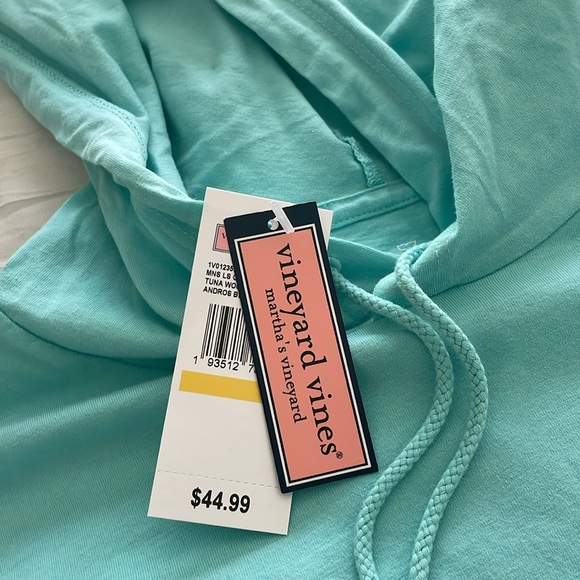 NWT - Vineyard Vines long sleeve hooded shirt - Picture 3 of 5